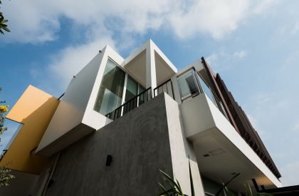 Ayutthaya House | Archimontage Design Fields Sophisticated