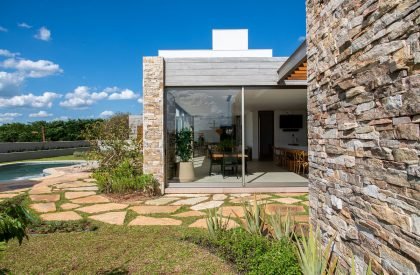 Casa RA | LB + MR