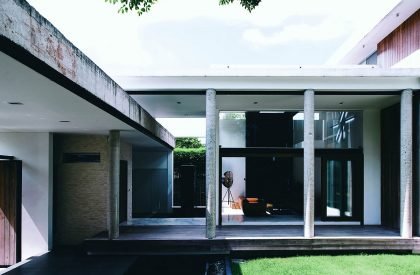 Dindang House | Archimontage Design Fields Sophisticated