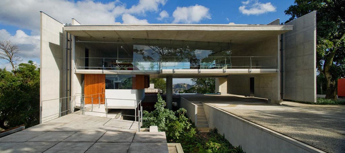 Casa em Santa Teresa | SPBR Arquitectos