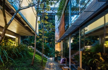 House in Ubatuba II | SPBR arquitectos