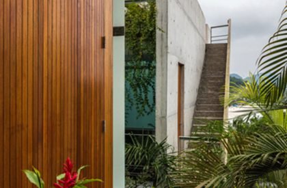 House in Ubatuba II | SPBR arquitectos