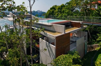 House in Ubatuba | spbr arquitetos