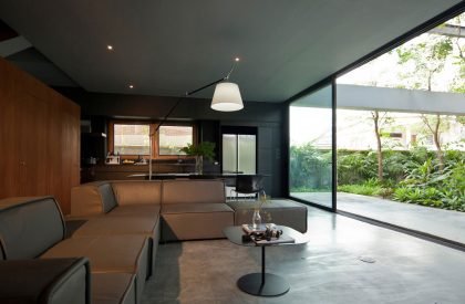 Kaset-Nawamin Residence | POAR (Patchara+Ornnicha ARchitects)