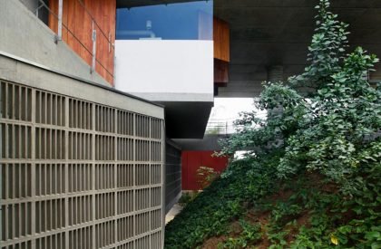 Casa em Santa Teresa | SPBR Arquitectos