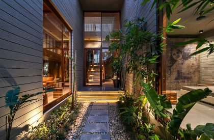 18 Screens | Nina & Sanjay Puri Architects