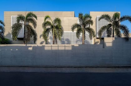 18 Screens | Nina & Sanjay Puri Architects