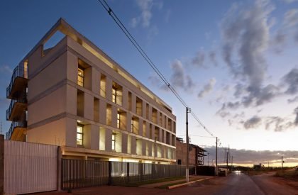 Edificio Posead | Bloco Arquitetos