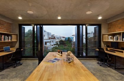 Ethirajan House/Studio | Between Spaces
