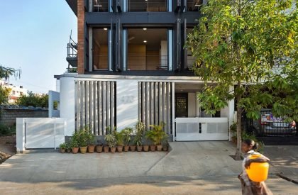 Ethirajan House/Studio | Between Spaces