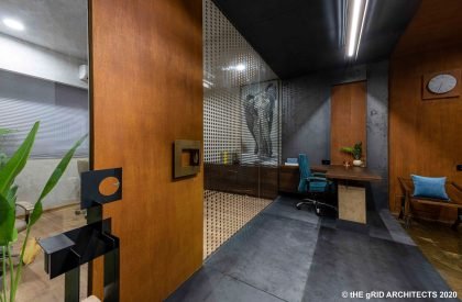 Metal Box Office | tHE gRID Architects