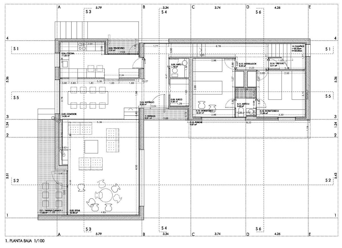 Pilar y el niño | ALPHA, Arquitectura, Ingeniería y Servicios S.L.