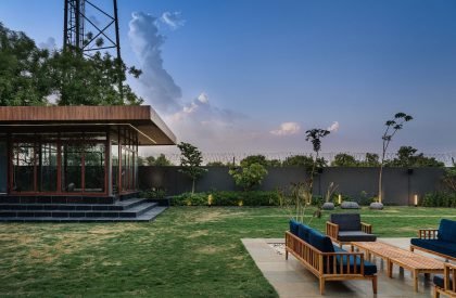 VS House | Studio Saransh