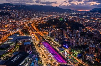 Parques del Rio Medellín (Medellin river park) | Cauce Arquitectura del Paisaje + Juan David Hoyos
