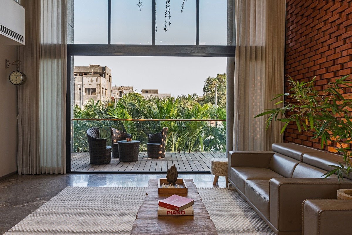 Brick Curtain House | Design Work Group