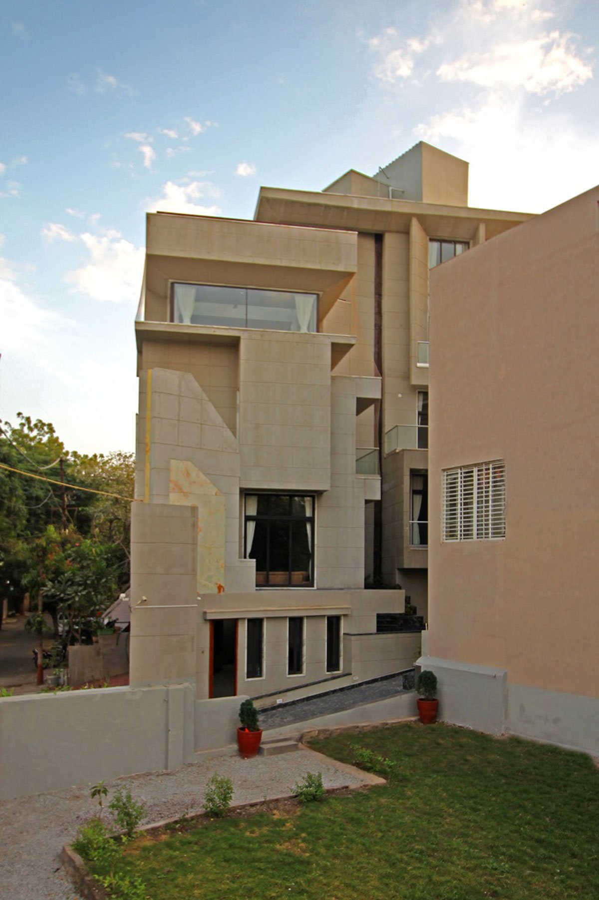 Kunal Abode | i-con Architects and Urban Planners