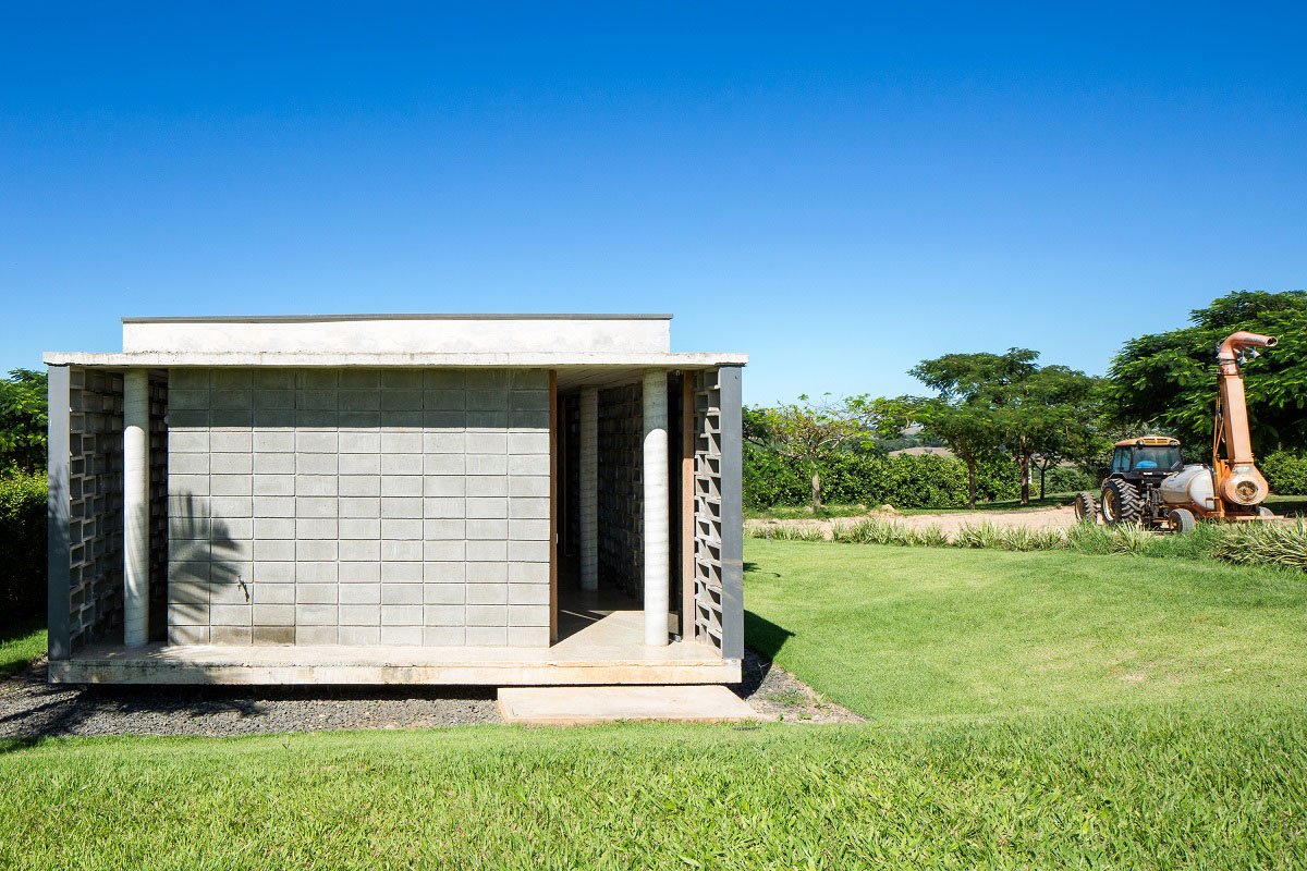 Refectory & Dressing Room | Bruno Rossi Arquitetos + Andre Scarpa Arq
