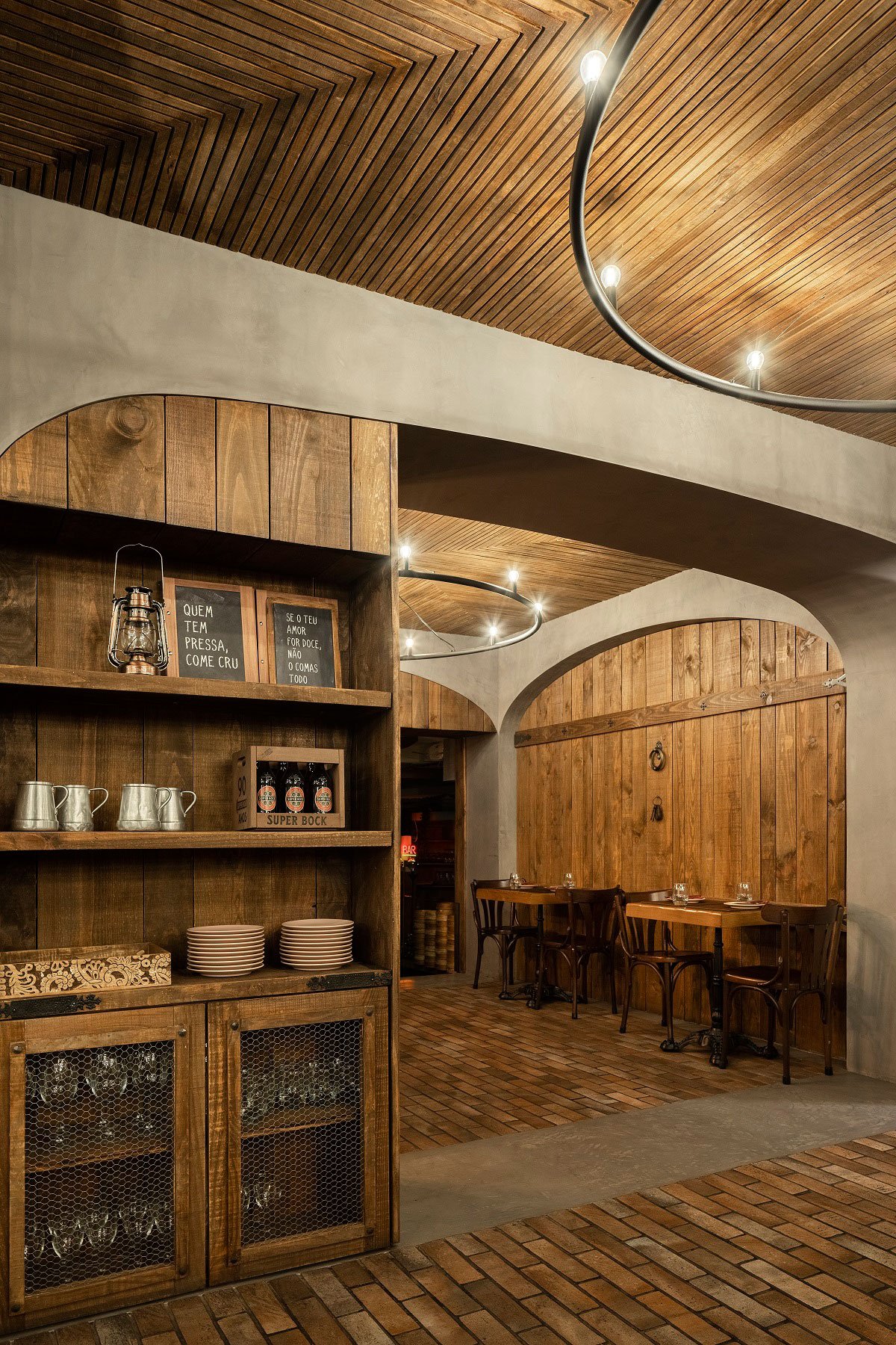 Barril Restaurant | Paulo Merlini Arquitetos