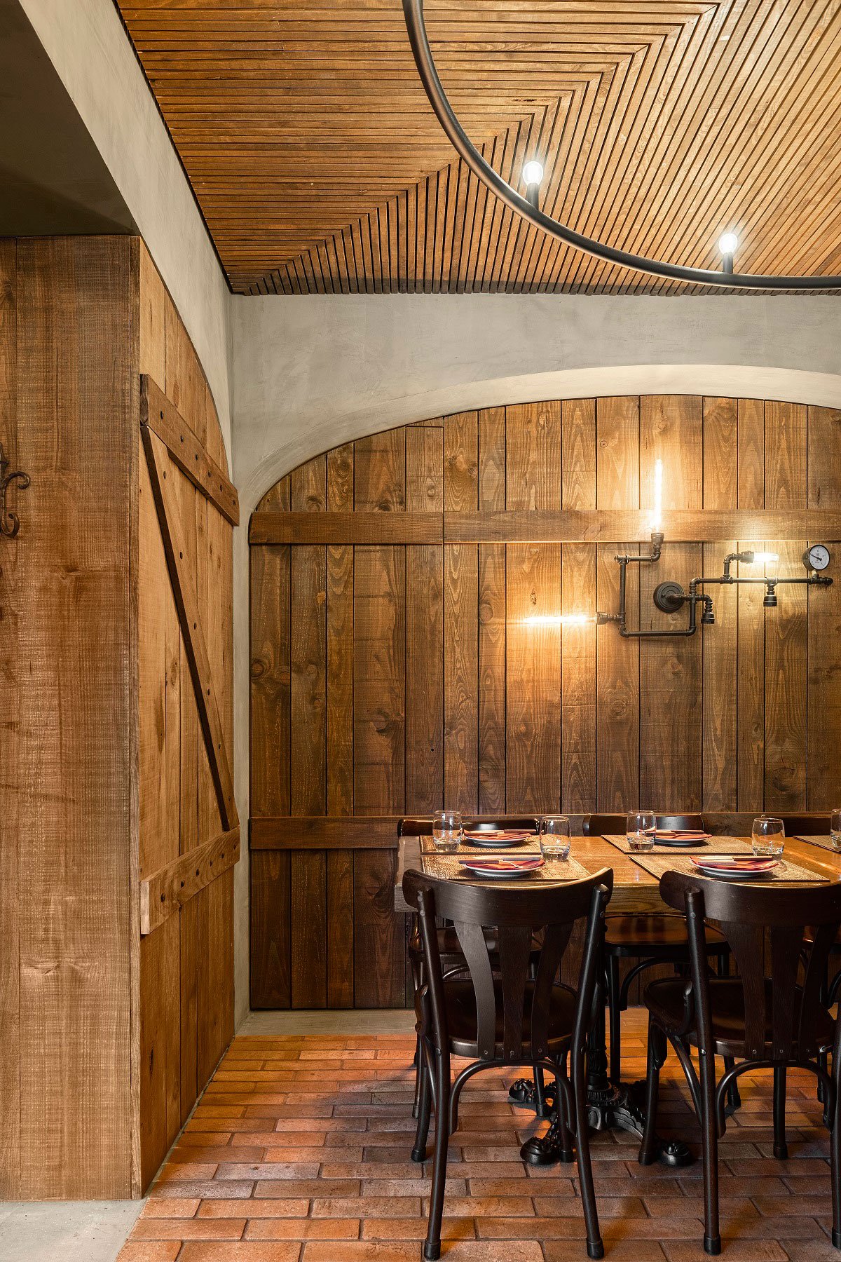 Barril Restaurant | Paulo Merlini Arquitetos