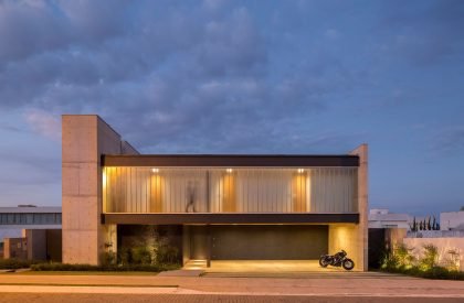 Ribas House | Estudio MRGB