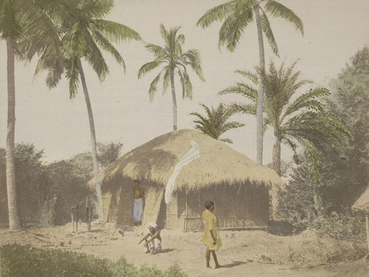 Ek bangla bane nyara