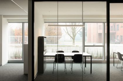 Flash Battery Headquarters | Studio Bocchi