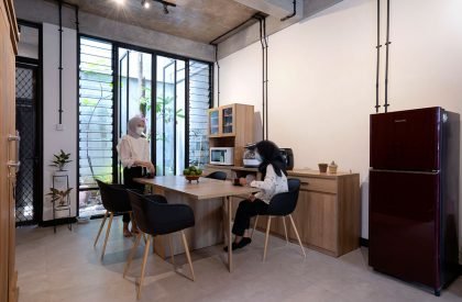 Trapezioma (Trapezoidal Brick + Omah (house)) | Andyrahman Architect