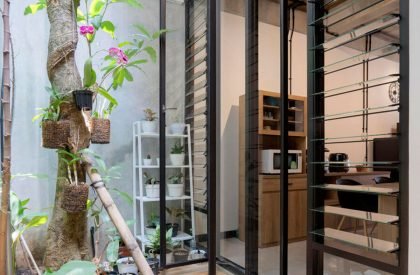 Trapezioma (Trapezoidal Brick + Omah (house)) | Andyrahman Architect