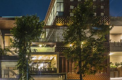 Arrayed House | Studio AVT