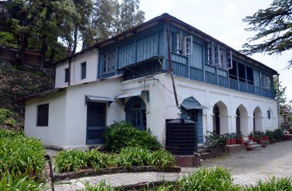 A home for the Guptas | Raghuveer Kathpalia