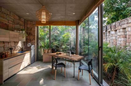 Rock House – weekend villa | The Grid Architects