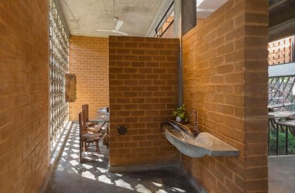 IHA Residence | Wallmakers
