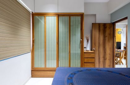 #902 | Comaprtment S4