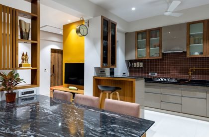 #902 | Comaprtment S4