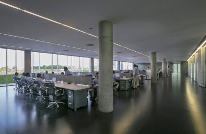 Corporate Office for VRV Cryogenics (Italy) | Innercode Studio