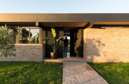 H – La Canada | Parada Cantilo Estudio