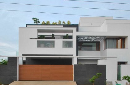 Dr. PaneerSelvam Residence | Murali Architects