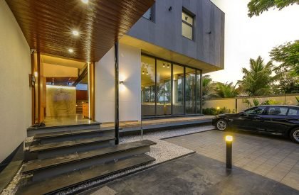 T house | Associated Architects Pvt. Ltd.