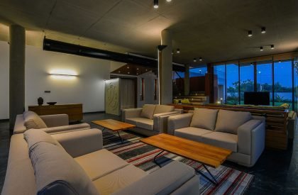T house | Associated Architects Pvt. Ltd.