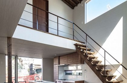 Two houses in Minamirinkan | Design Associates Nakamura