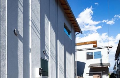 Two houses in Minamirinkan | Design Associates Nakamura