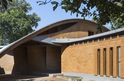 Kurien Philip Residence | Wallmakers