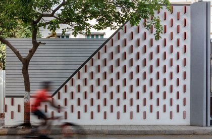 Business Centrum – Sales Pavilion | Playball studio