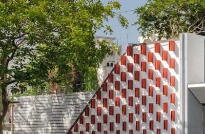 Business Centrum – Sales Pavilion | Playball studio