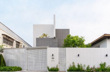Mit Chit House | Looklen Architects