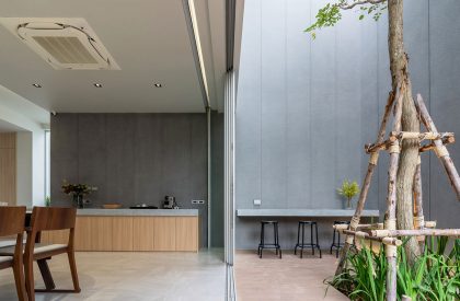 Mit Chit House | Looklen Architects