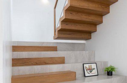Mit Chit House | Looklen Architects
