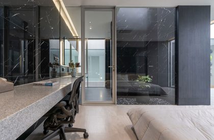 Mit Chit House | Looklen Architects