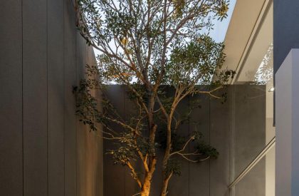 Mit Chit House | Looklen Architects