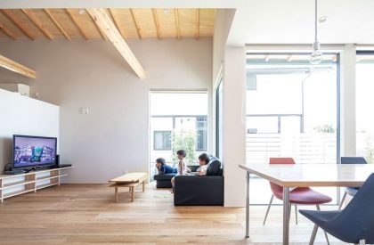 House in Sumiregaoka | Design Associates Nakamura